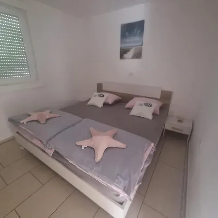 Villa New! With Heated Pool In Umag Babici